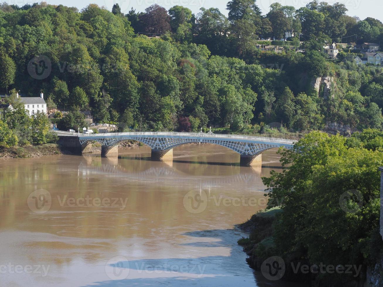 oude wye-brug in chepstow foto