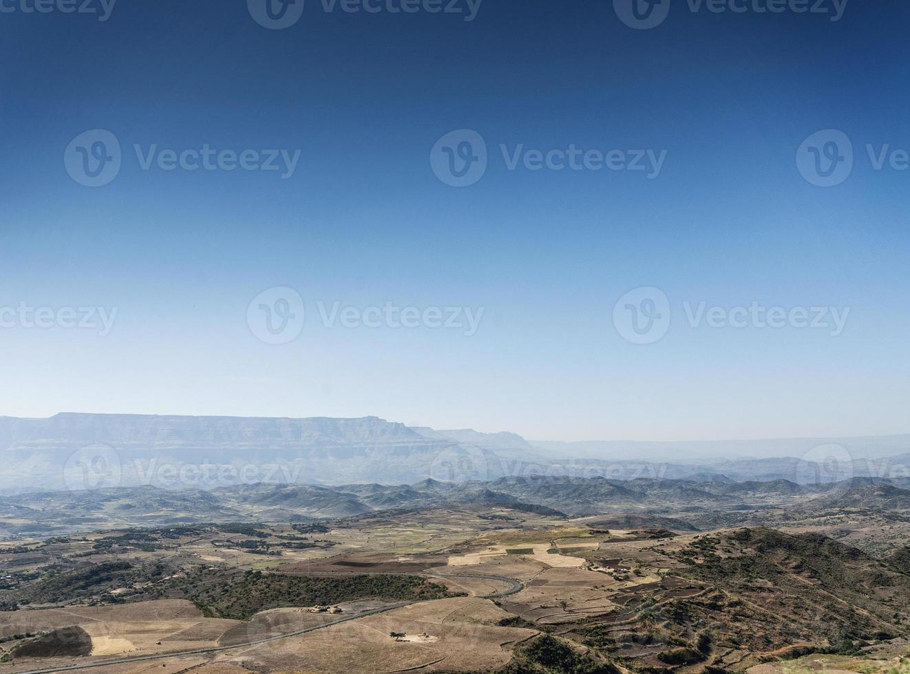 afrikaans landelijk noordelijk ethiopië berg en platteland lansdcape in de buurt van lalibela foto