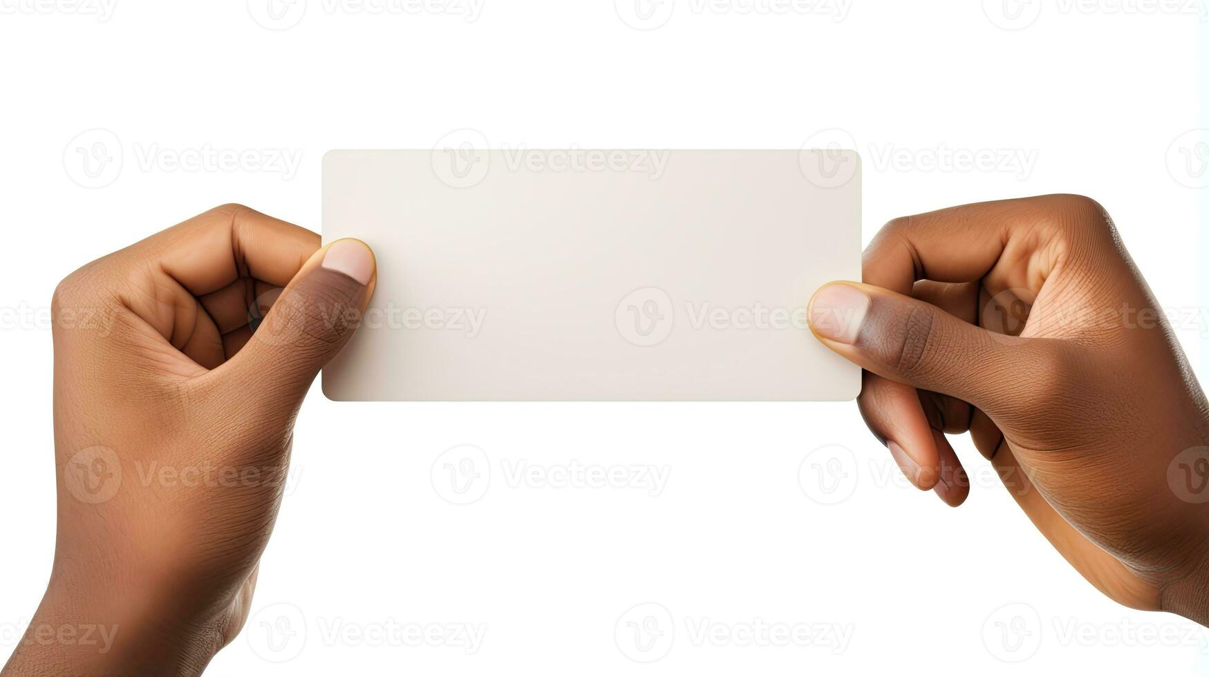 detailopname mannetje hand- Holding een blanco kaart of een ticket, uitnodiging, coupon Aan wit achtergrond ai gegenereerd foto