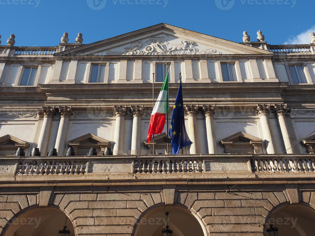 teatro alla scala in milaan foto