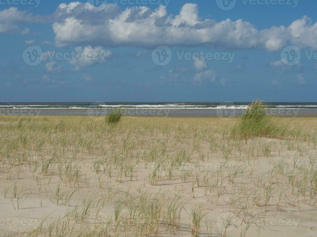 de strand van spiekeroog foto