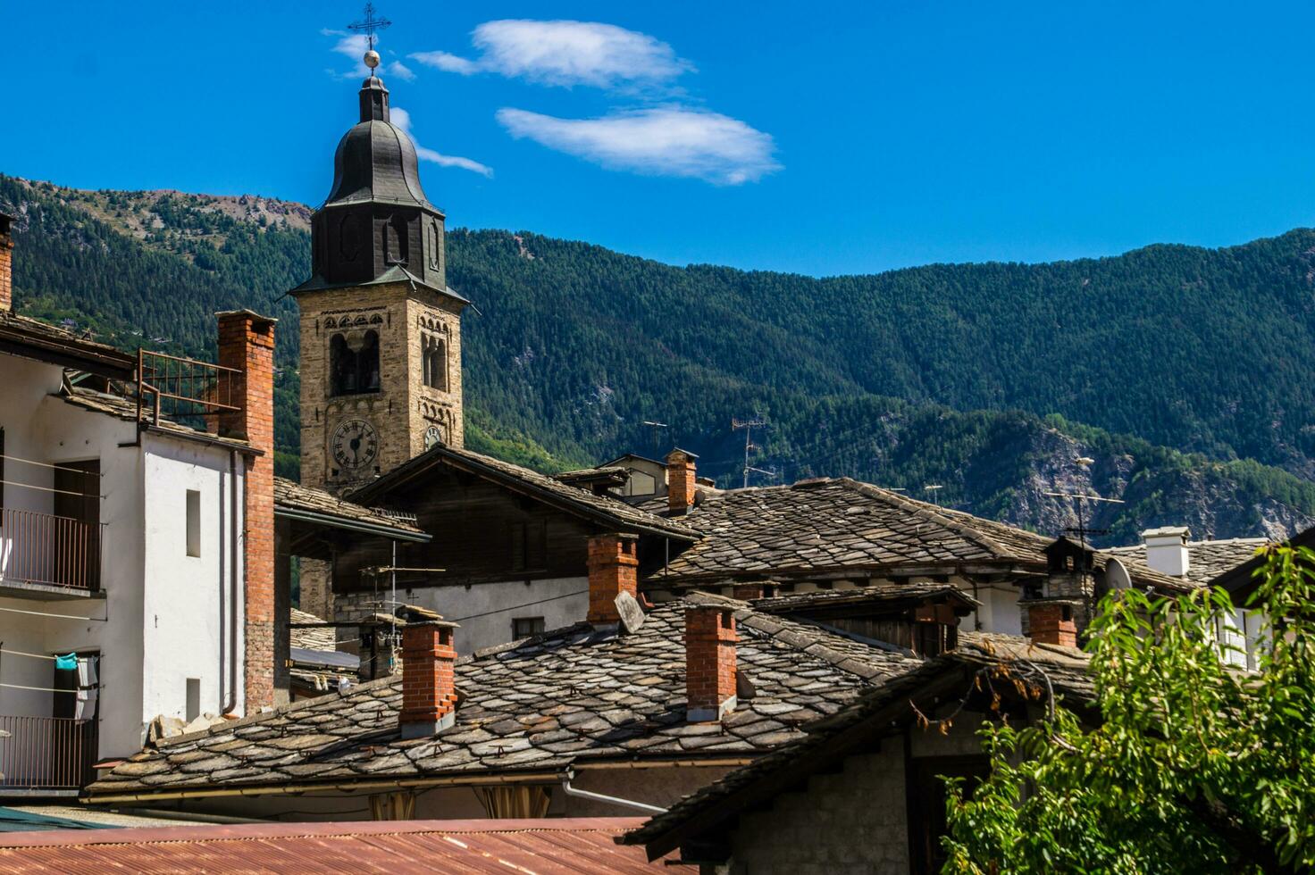 italiaans alpenlandschap foto