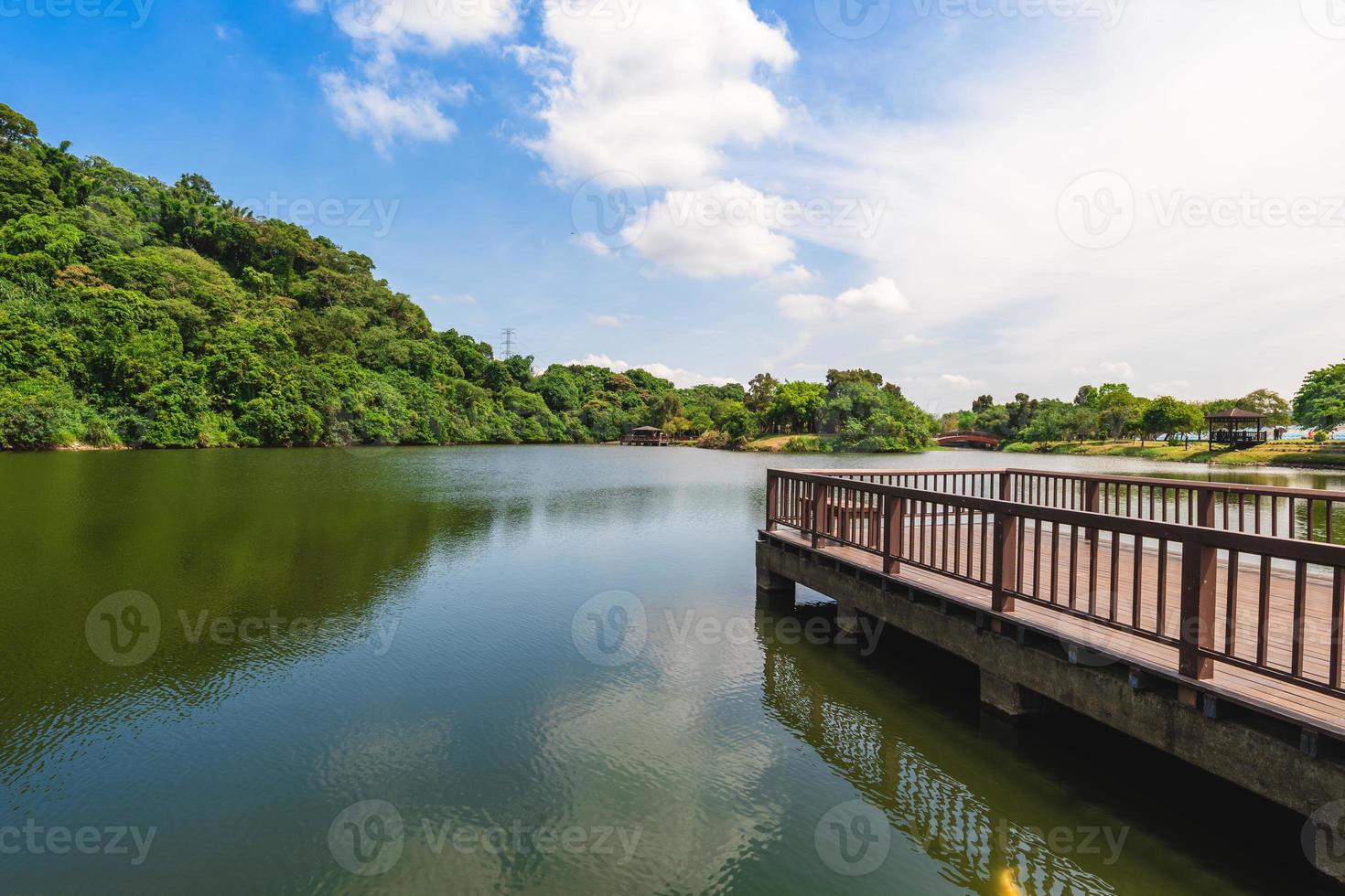 landschap van sankeng eco park in taoyuan city in taiwan foto