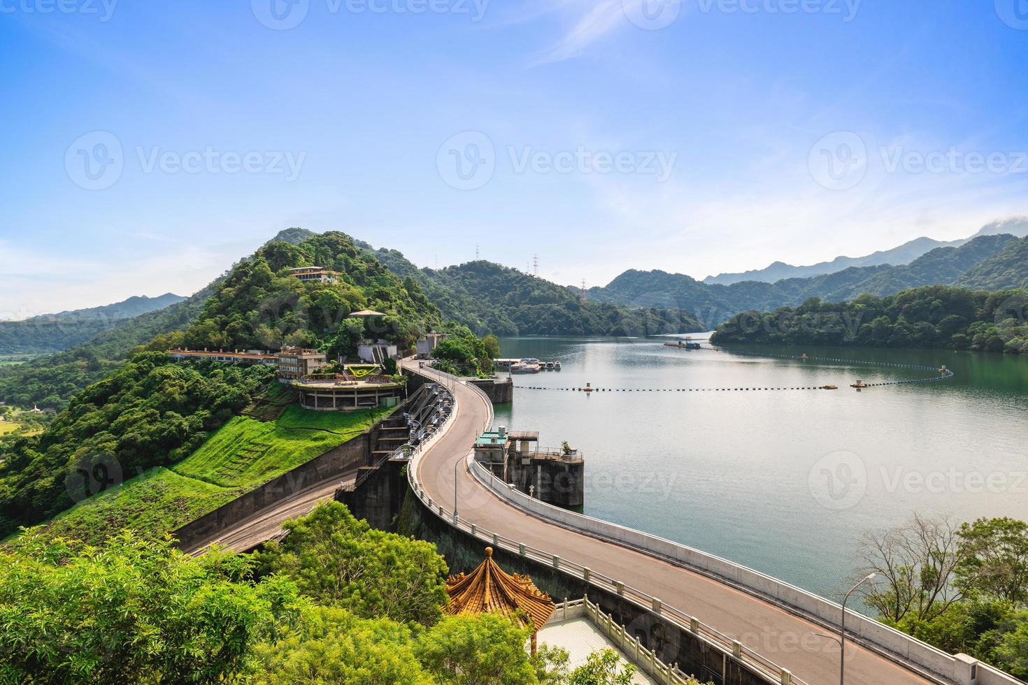 Shimen-dam en Shihmen-reservoir in de stad Taoyuan in Taiwan foto