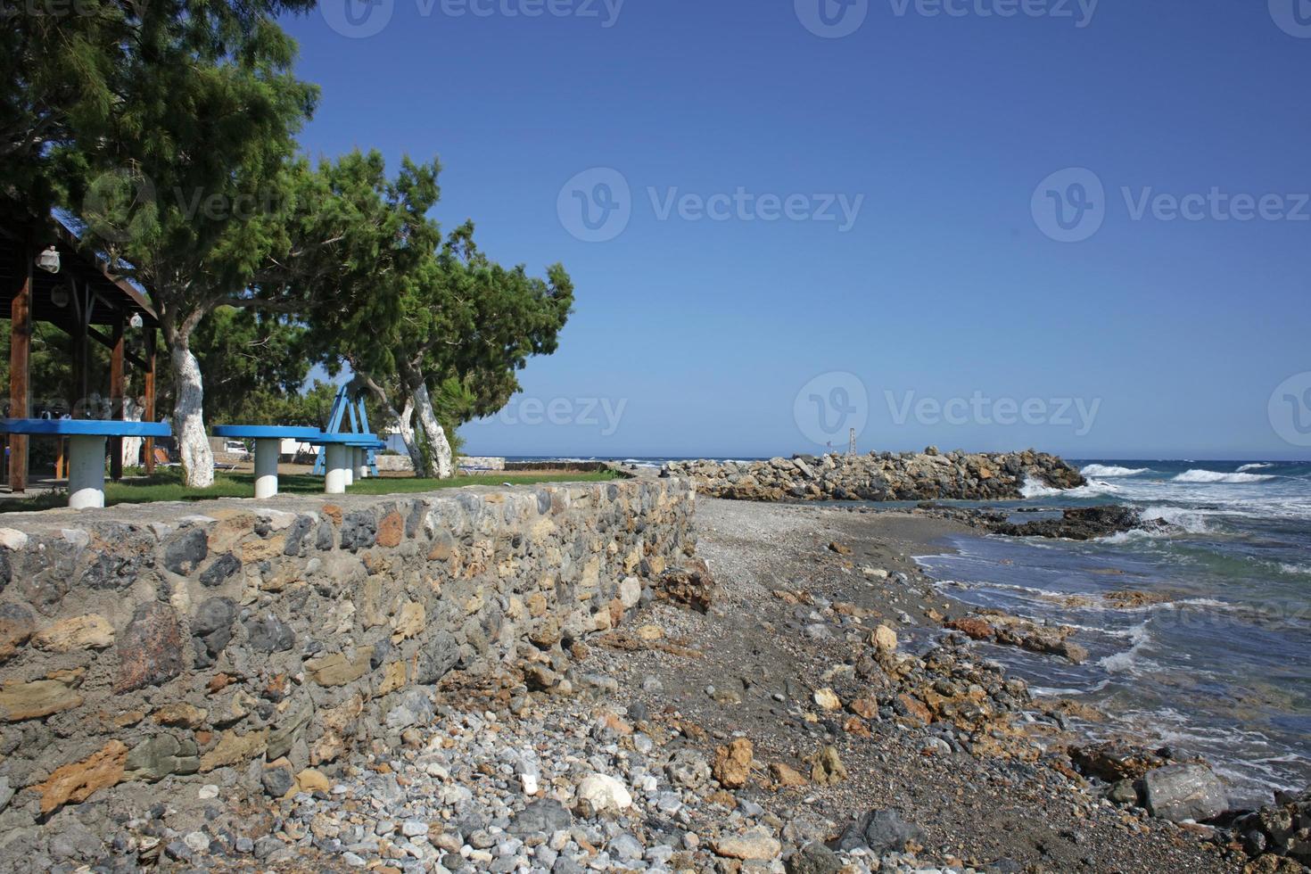 strand frangokastello in creta eiland griekenland moderne zomer achtergrond foto