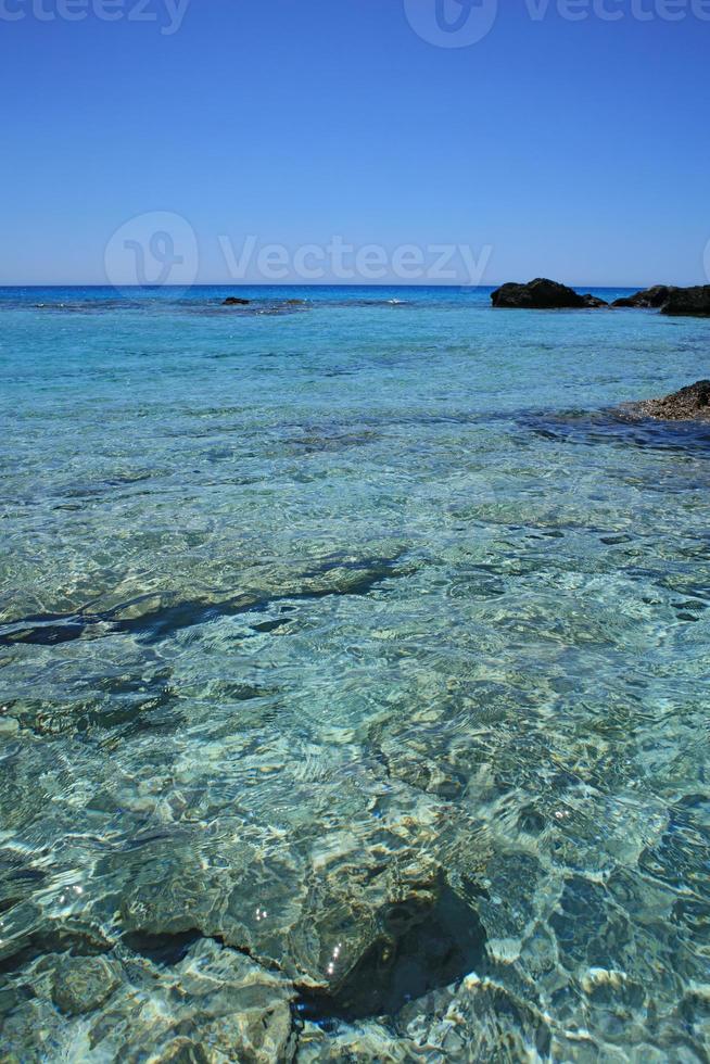 kedrodasos strand kreta eiland blauwe lagune camping kust kristalhelder water foto