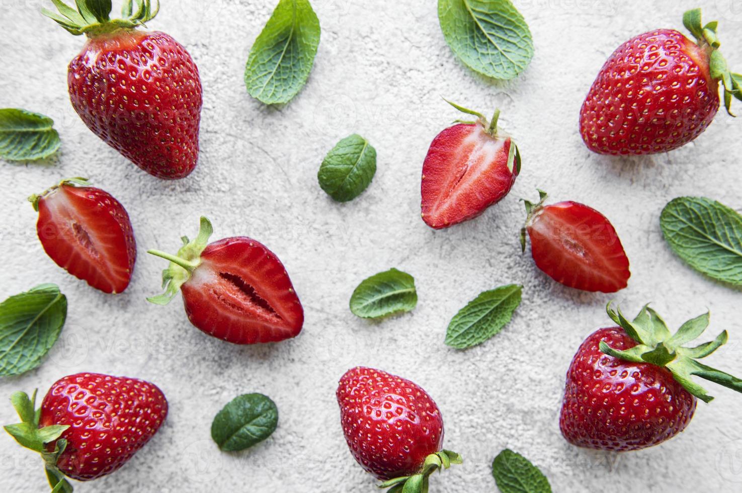 verse rijpe heerlijke aardbeien foto