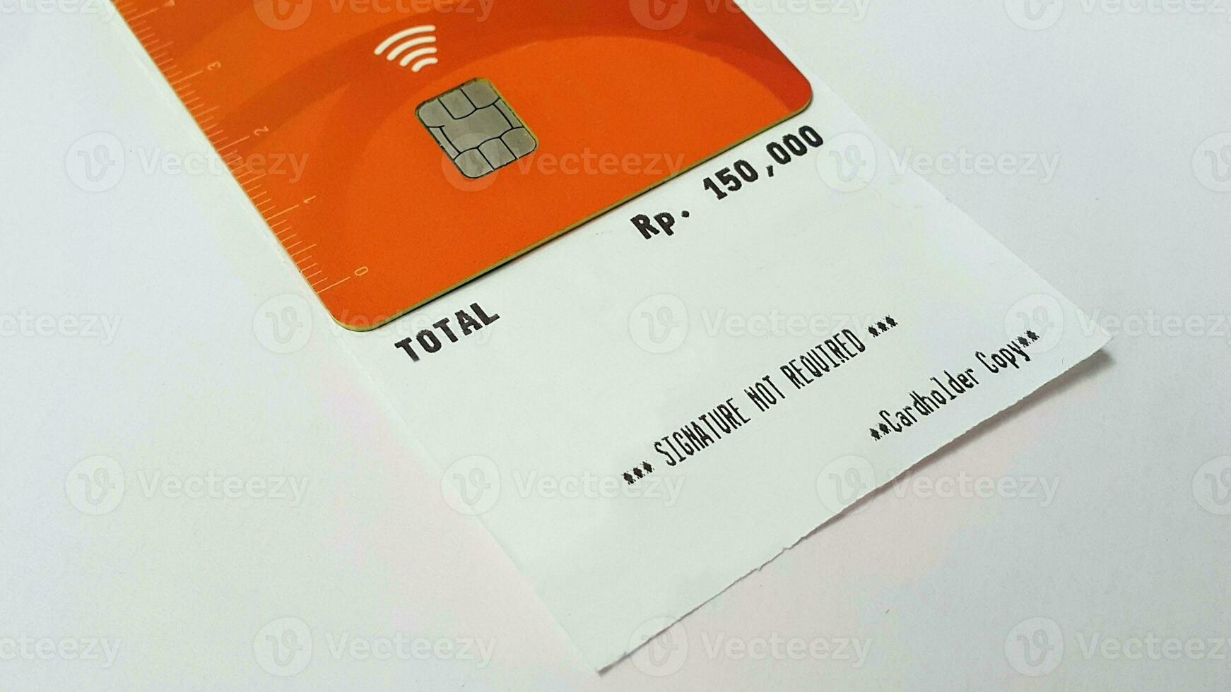 een contactloos betaling icoon symbool Aan een debiteren kaart Aan top van verkoop bonnen foto