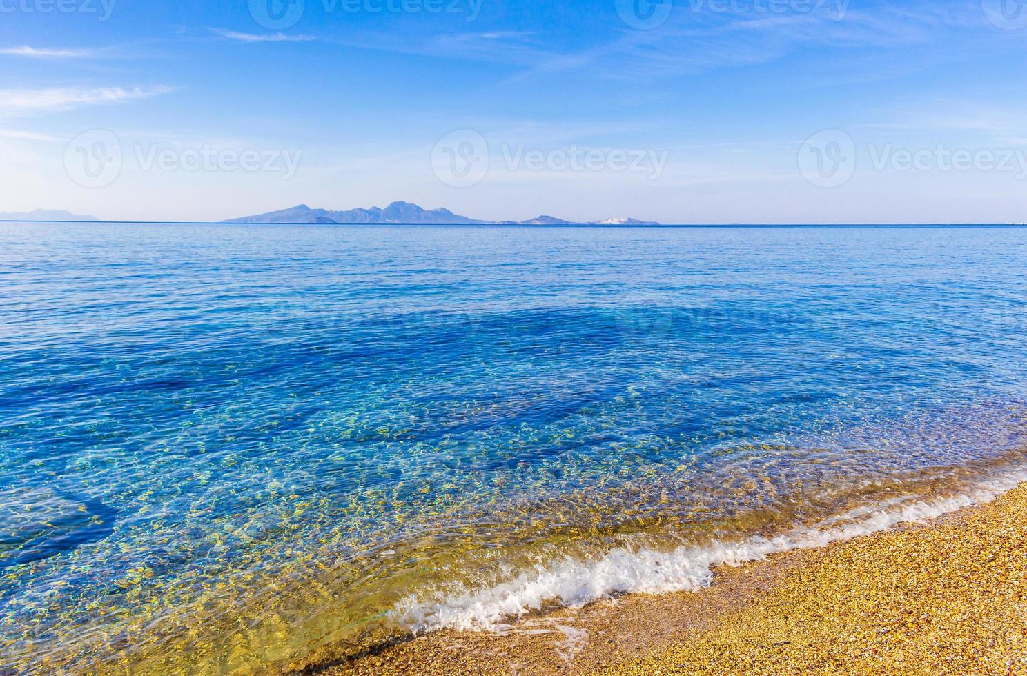 mooiste stranden op het eiland kos in griekenland panoramisch uitzicht. foto