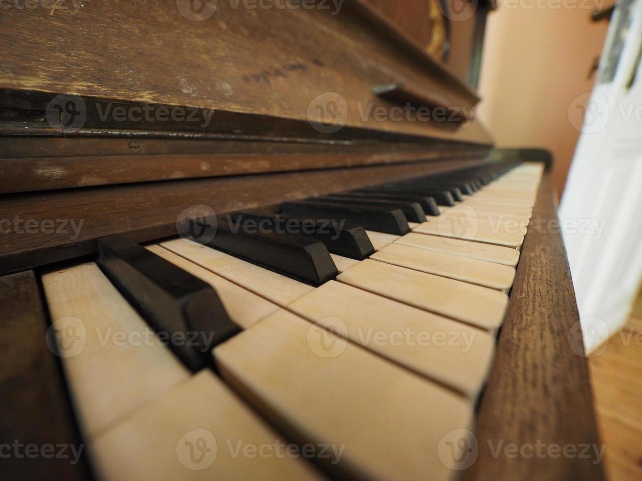 vintage piano, muziekinstrument foto
