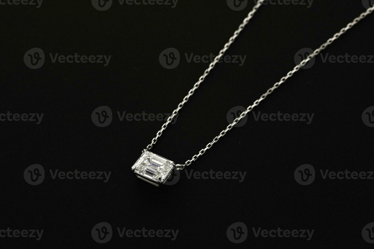 wit goud diamant hanger ketting foto