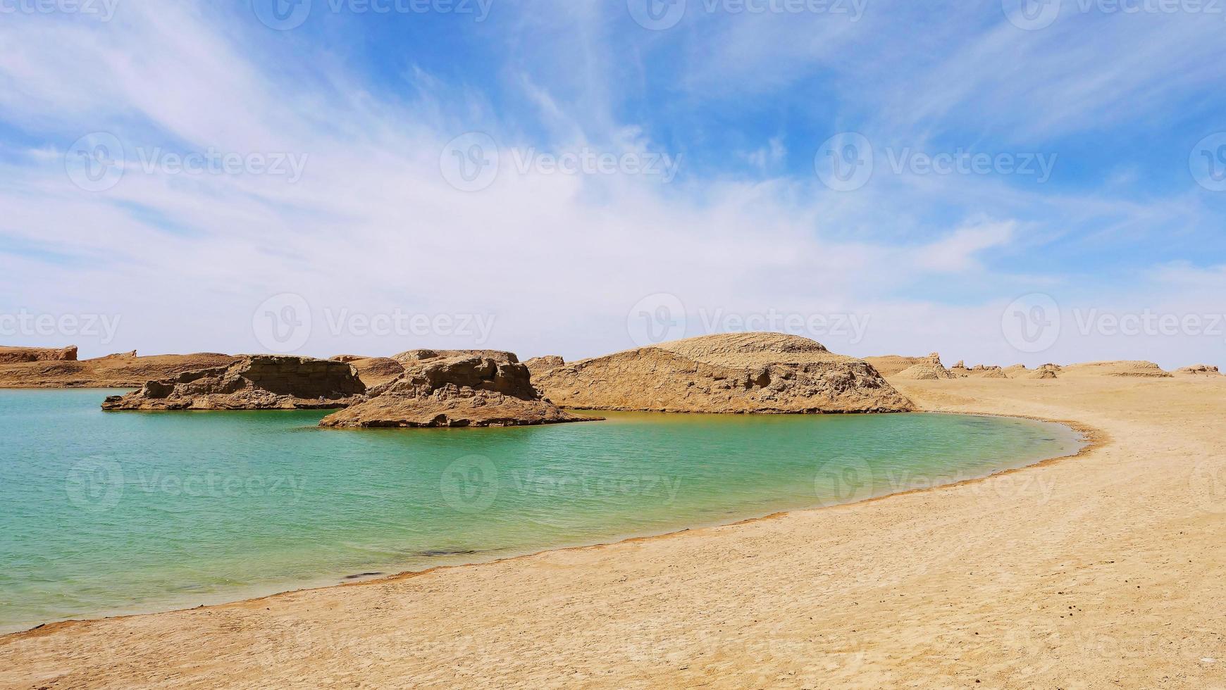 dachaidan wusute water yadan geologisch park in qinghai china foto