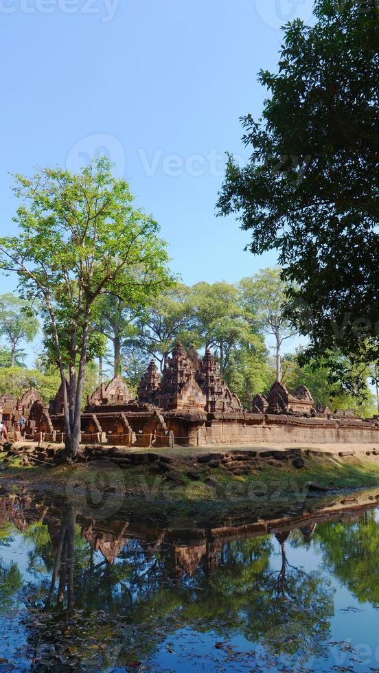 landschapsmening van Banteay Srei of Lady Temple in Siem Reap, Cambodja foto