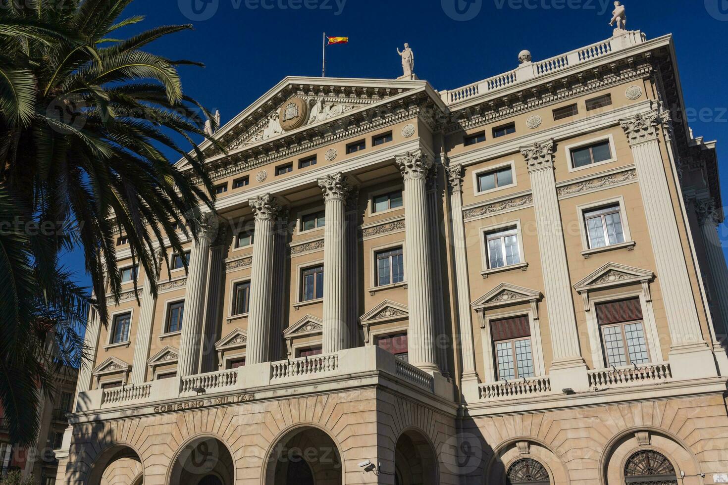 de bouw van de militaire regering. barcelona, catalonië, spanje foto