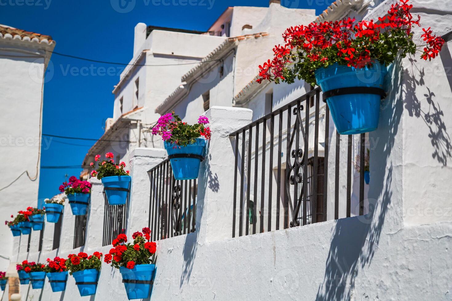 pittoreske straat van mijas. charmant wit dorp in Andalusië, costa del Sol. zuidelijk Spanje foto