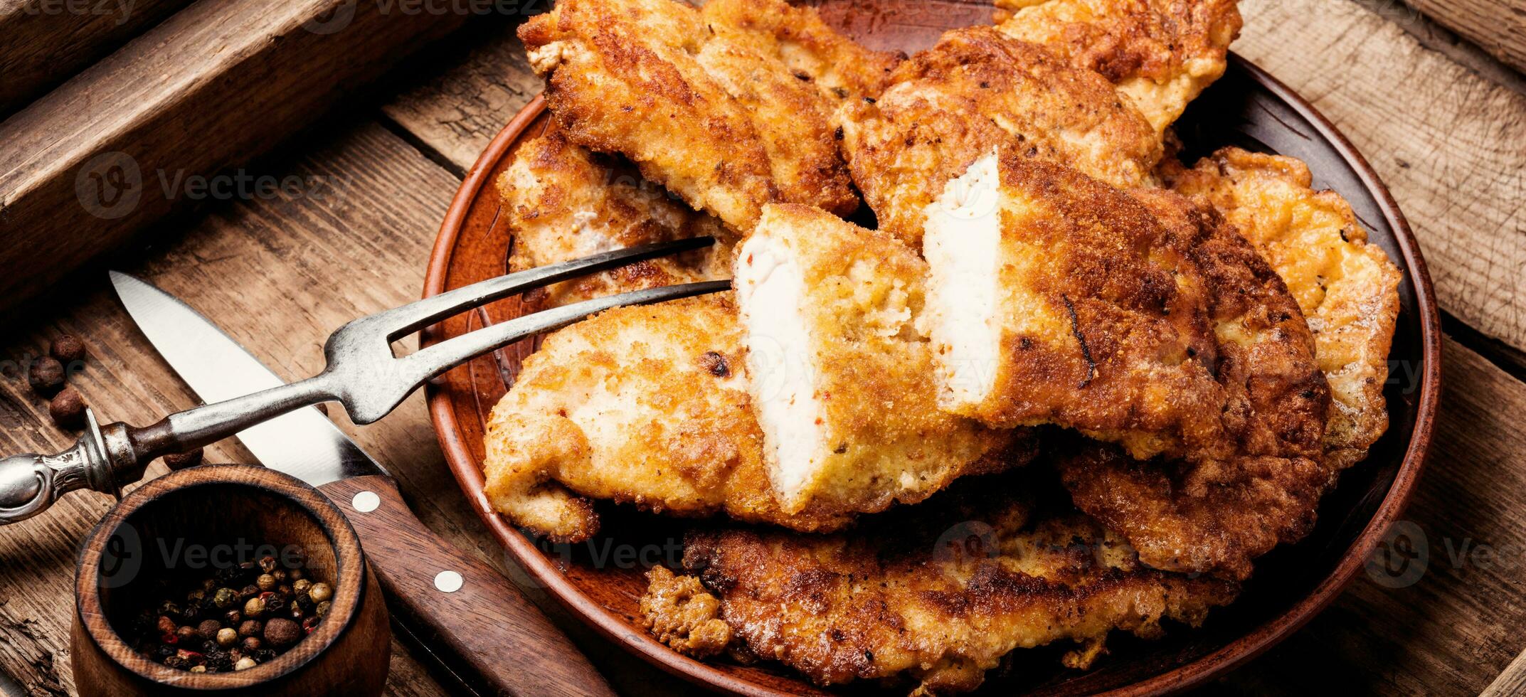 kip schnitzel Aan bord foto