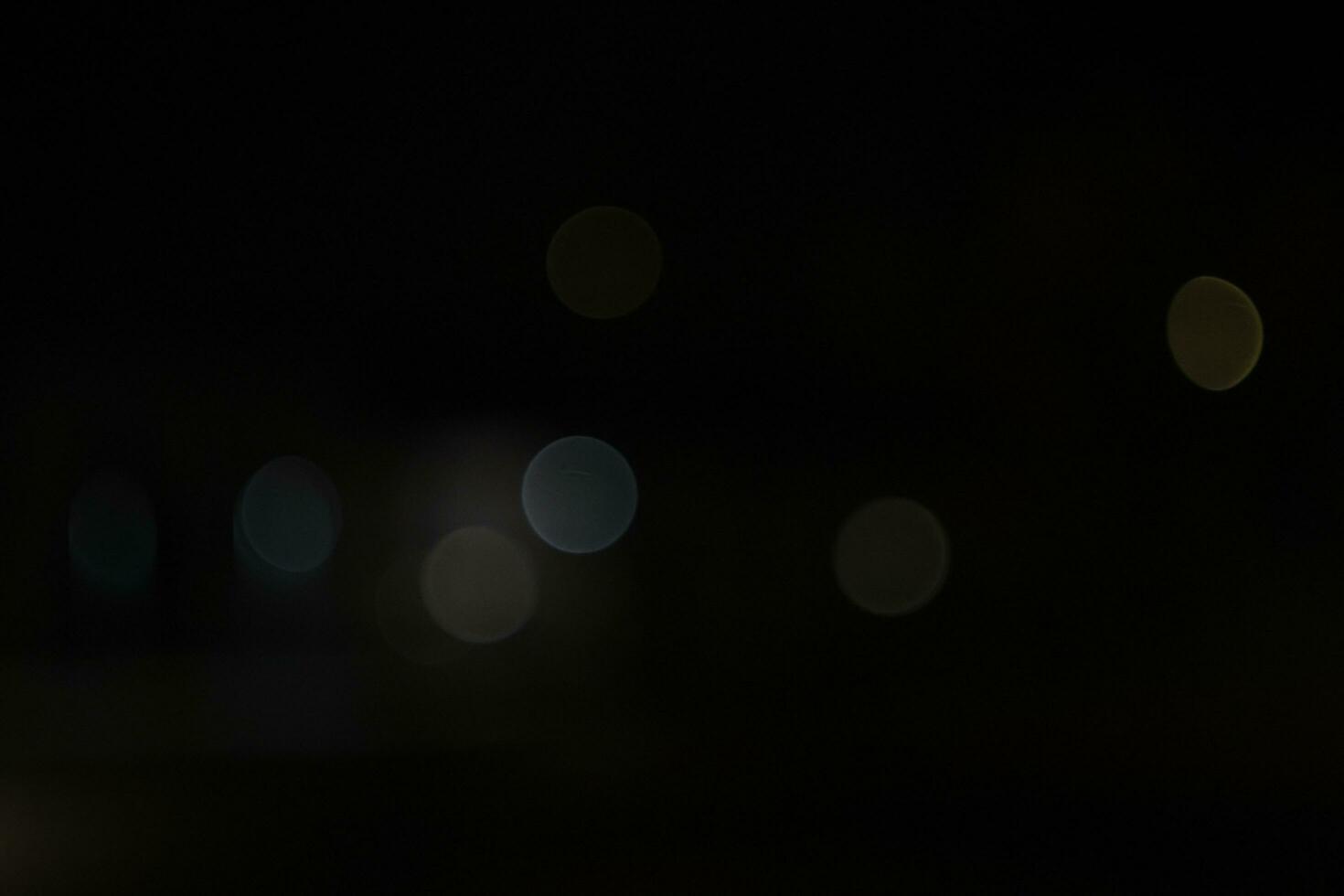 nacht lichten wazig rondes achtergrond foto