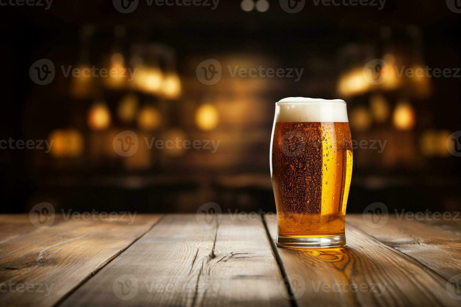 ai gegenereerd pint van bier Aan houten tafel met wazig bar Bij achtergrond, foto