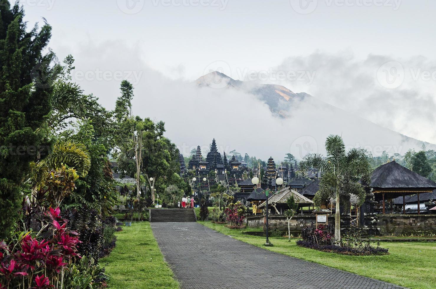 besakih tempel beroemde bezienswaardigheid attractie in Bali Indonesië foto