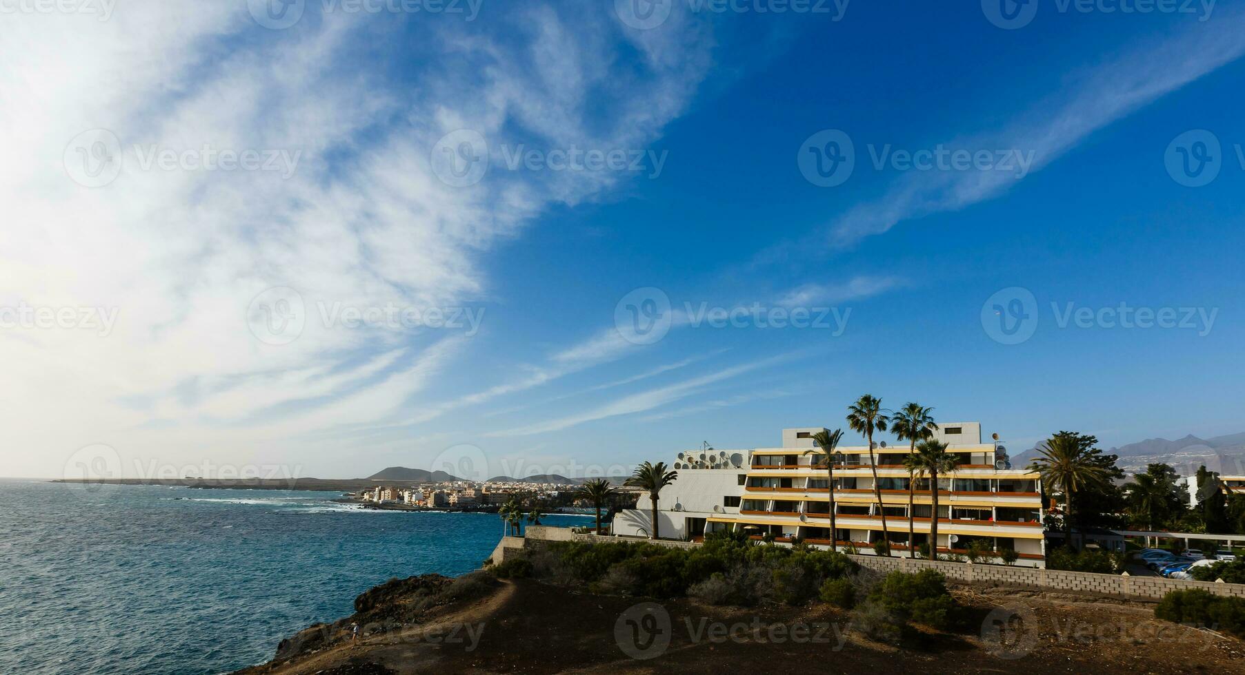 huizen in las galletas, tenerife, kanarie eilanden, Spanje. artistiek afbeelding. schoonheid wereld. foto