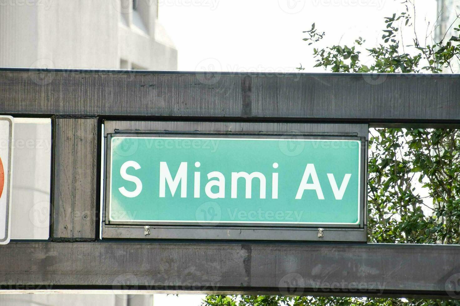 een straat teken voor st Miami Laan in miami, Florida foto