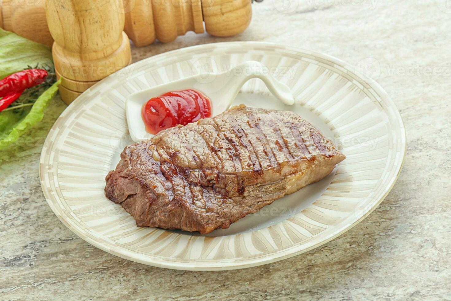 gegrilde rib-eye steak rundvlees foto