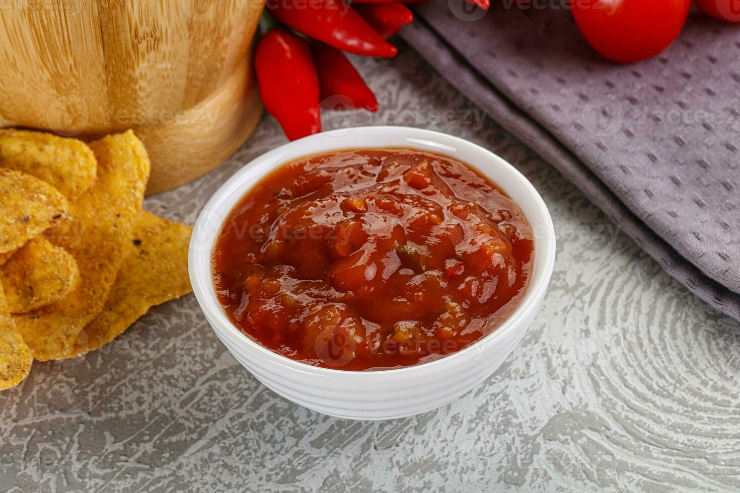 pittig Mexicaans saus salsa dip foto