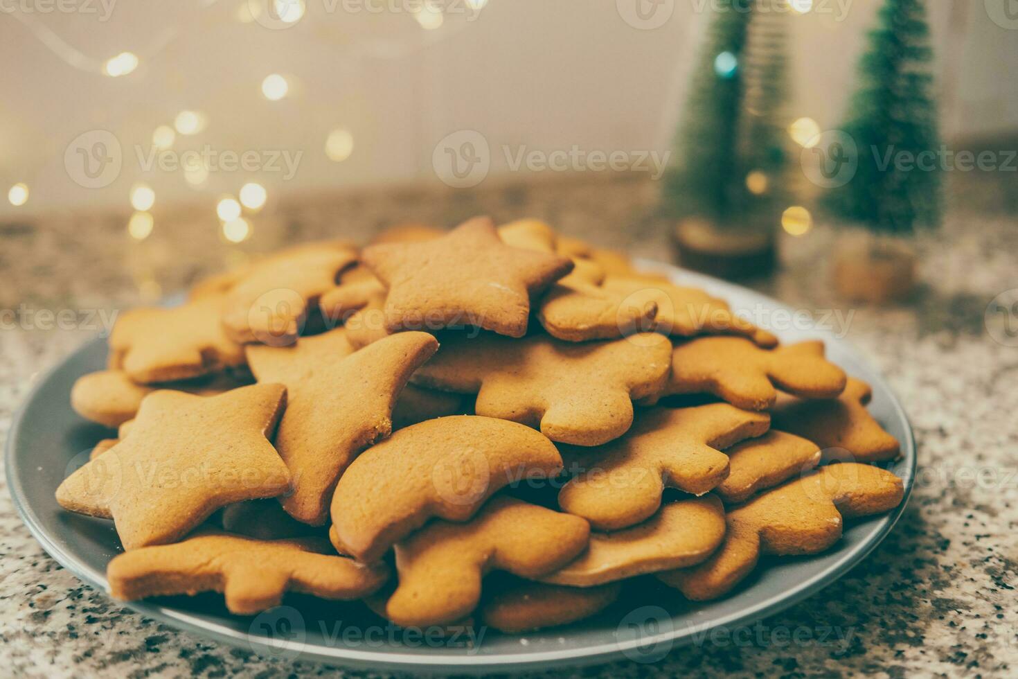 zacht gloed van lichten accentueert warm kleuren draaien tafereel in een zichtbaar feest roept op gevoelens van vreugde foto