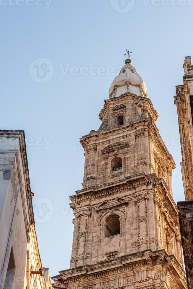 monopoli, de haven en het historische centrum foto