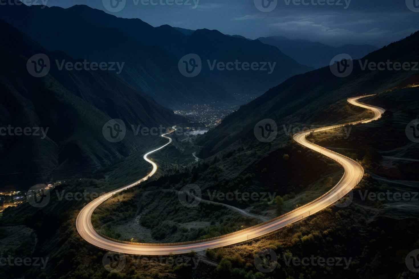 ai gegenereerd golvend berg weg met achteraan lichten Bij nacht foto