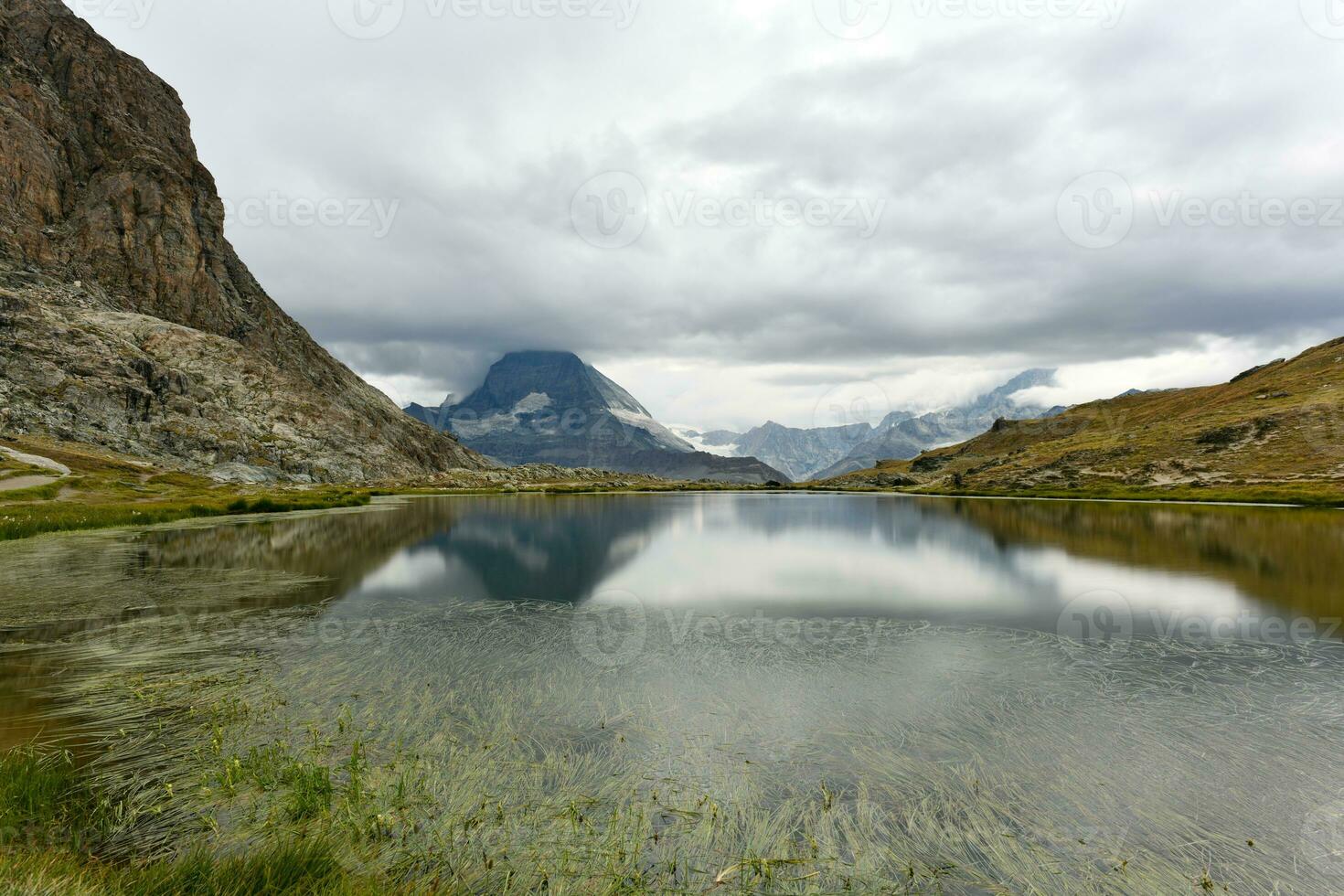 riffelsee meer - Zwitserland foto