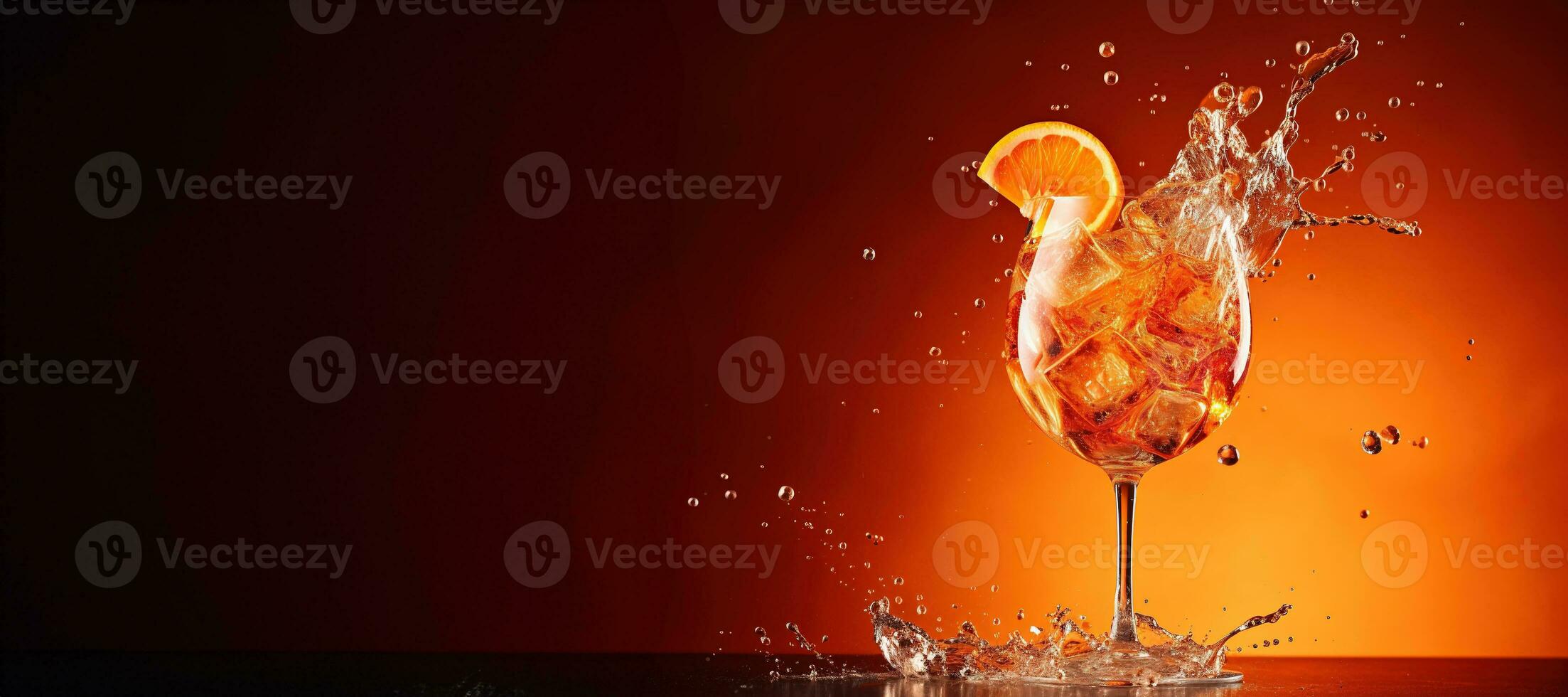 ai gegenereerd generatief ai, glas van aperol spritz Aan neutrale achtergrond met spatten, kopiëren ruimte voor reclame foto