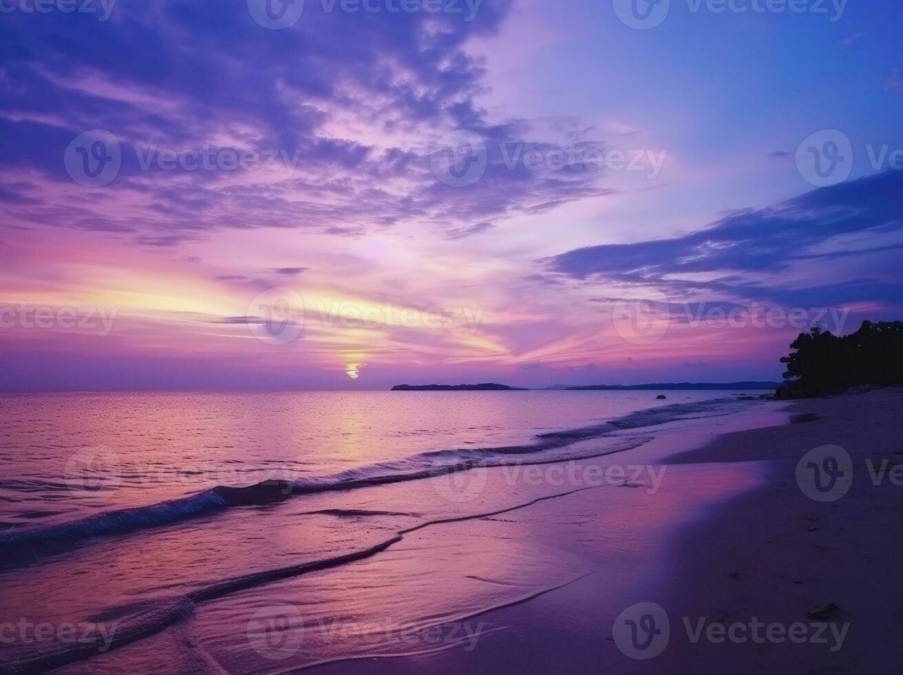 ai gegenereerd zomer strand met blauw water en Purper lucht Bij de zonsondergang. ai gegenereerd. foto