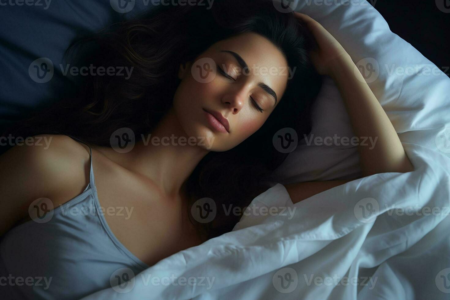 ai gegenereerd een Dames aan het liegen Aan een bed generatief ai foto