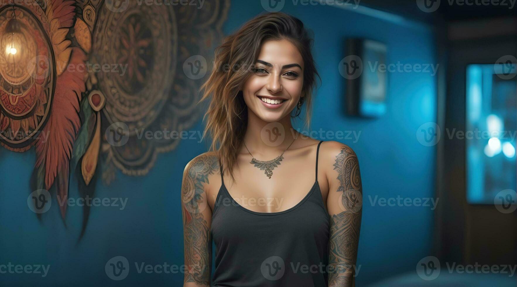 ai gegenereerd portret van een vrouw met een lichaam vol van artistiek tatoeages foto