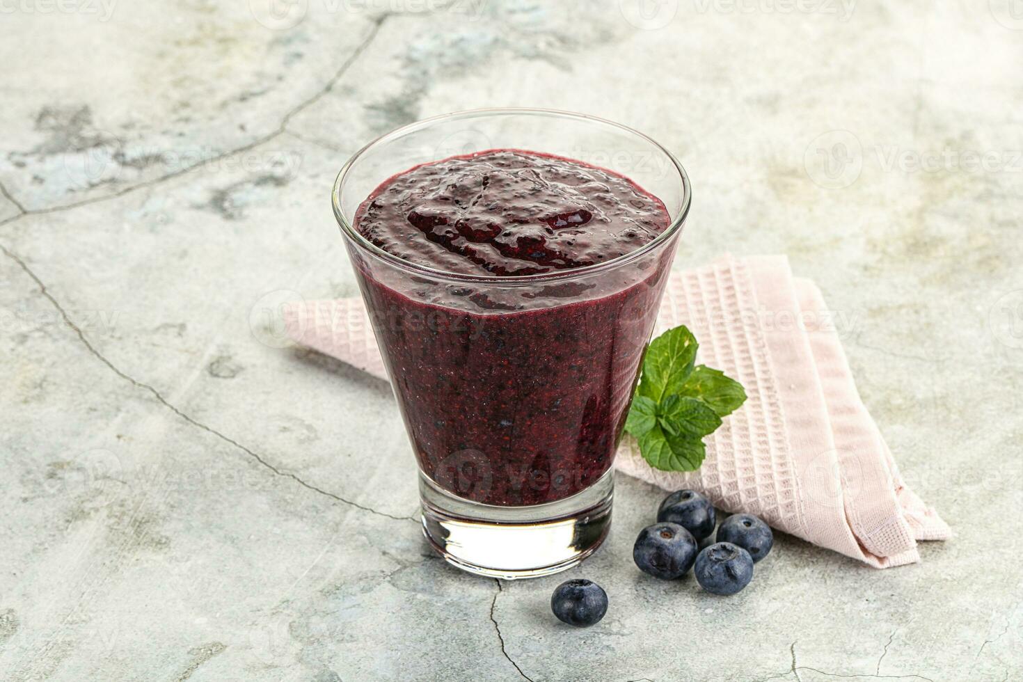 vers zoet natuurlijk bosbes smoothie foto