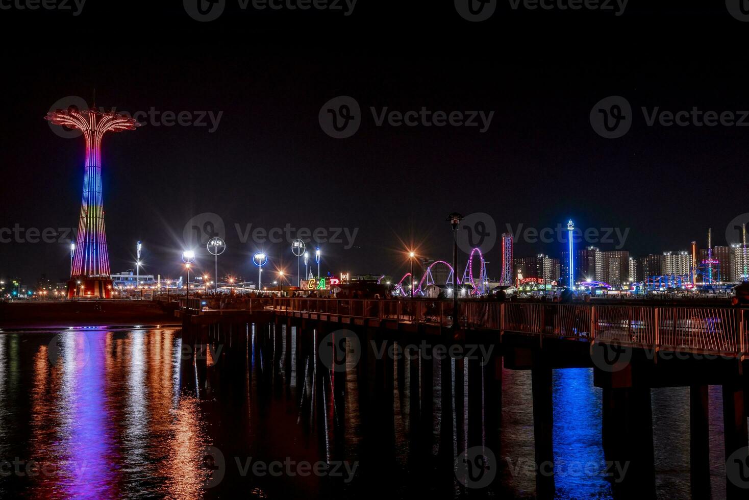 coney eiland Bij nacht foto