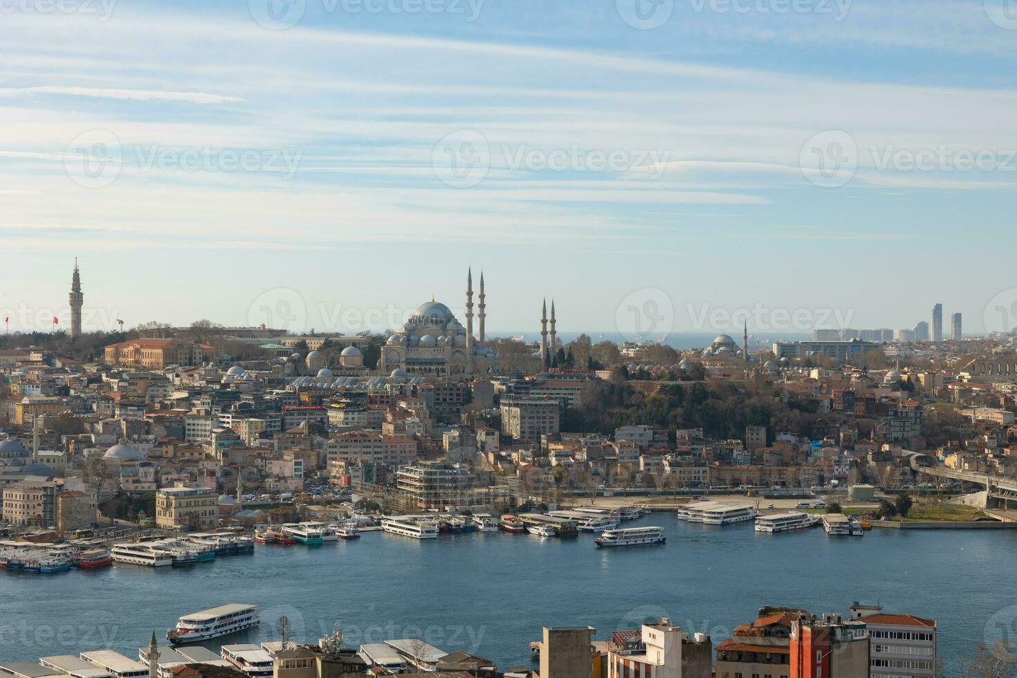 suleymaniye moskee en stadsgezicht van Istanbul van galata toren foto