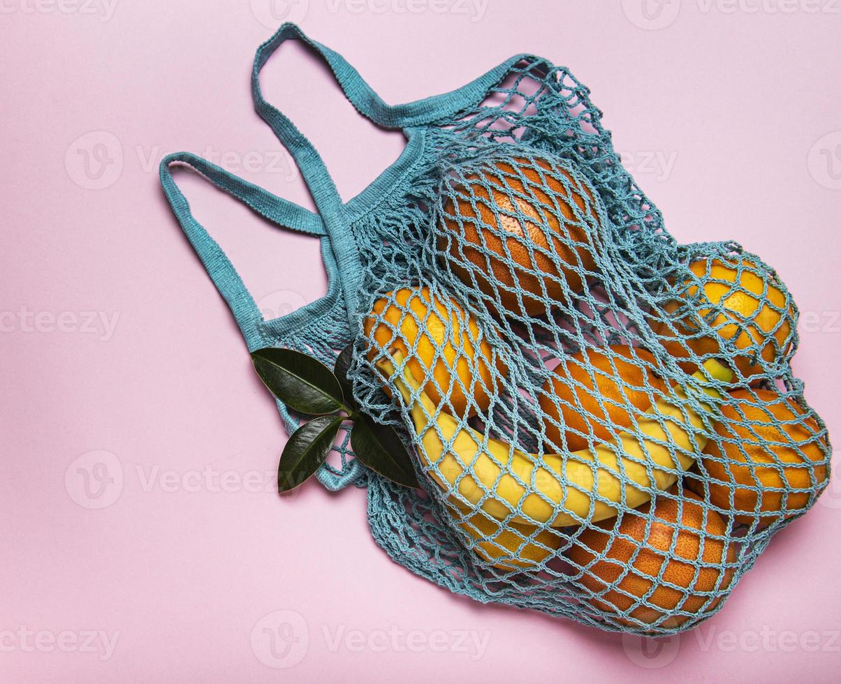 mesh boodschappentas met fruit foto