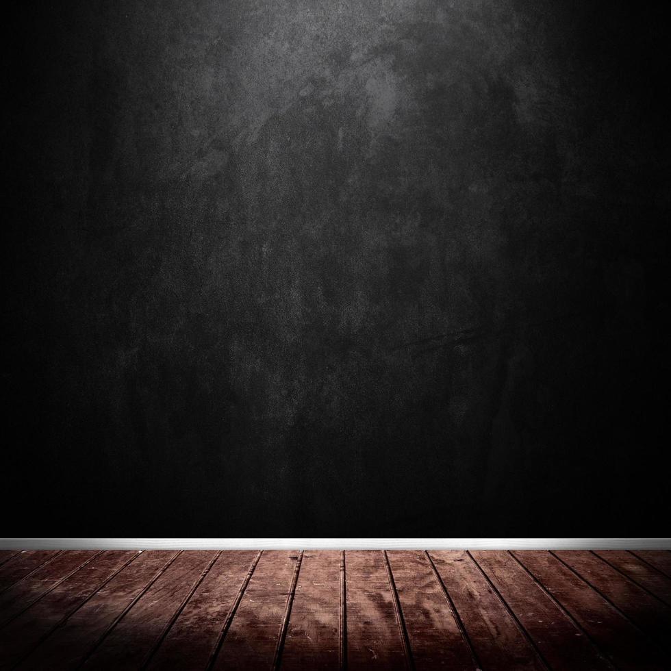 houten vloer met donkere achtergrond foto