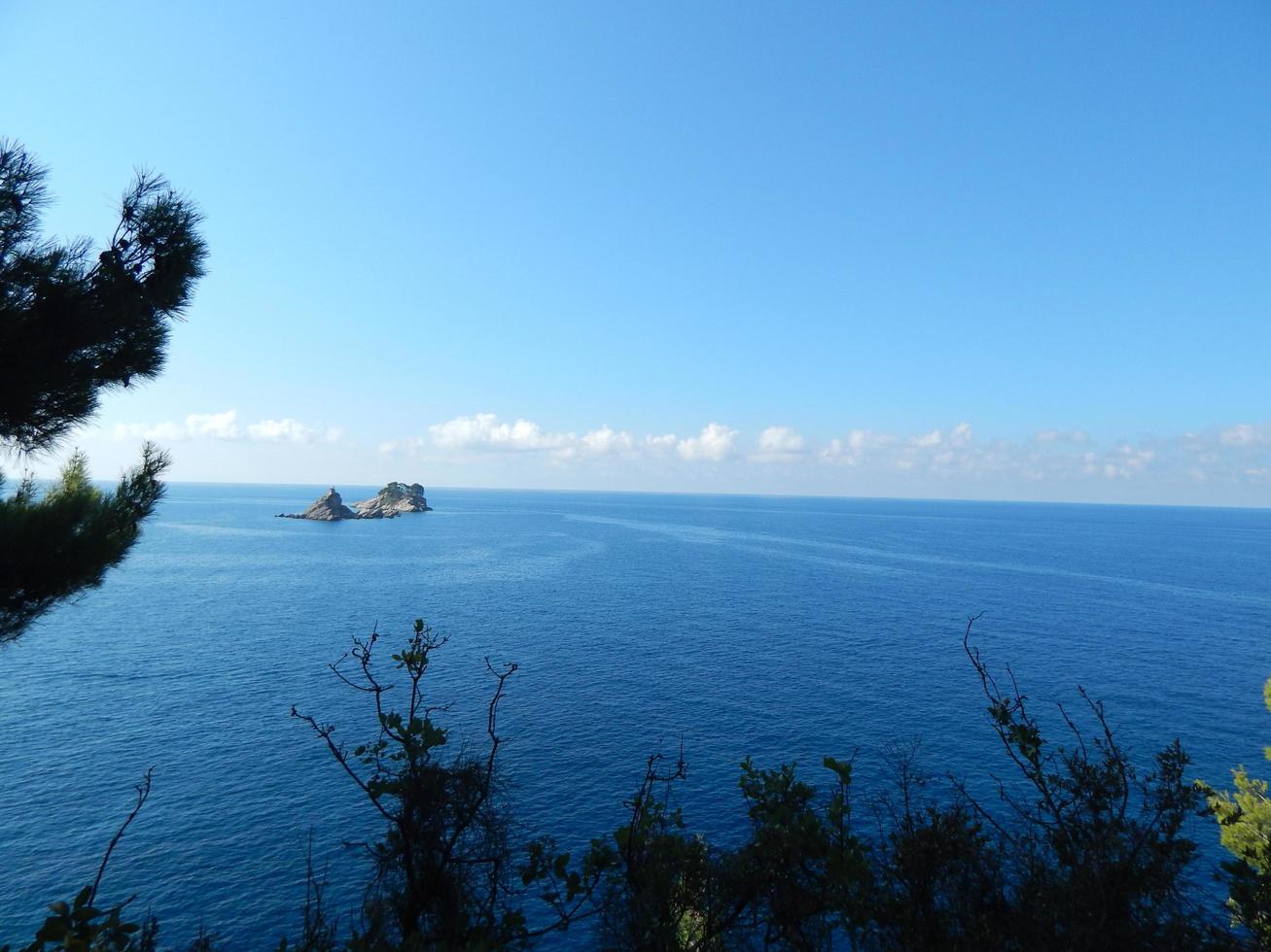 reis door montenegro, de adriatische zee, landschappen foto