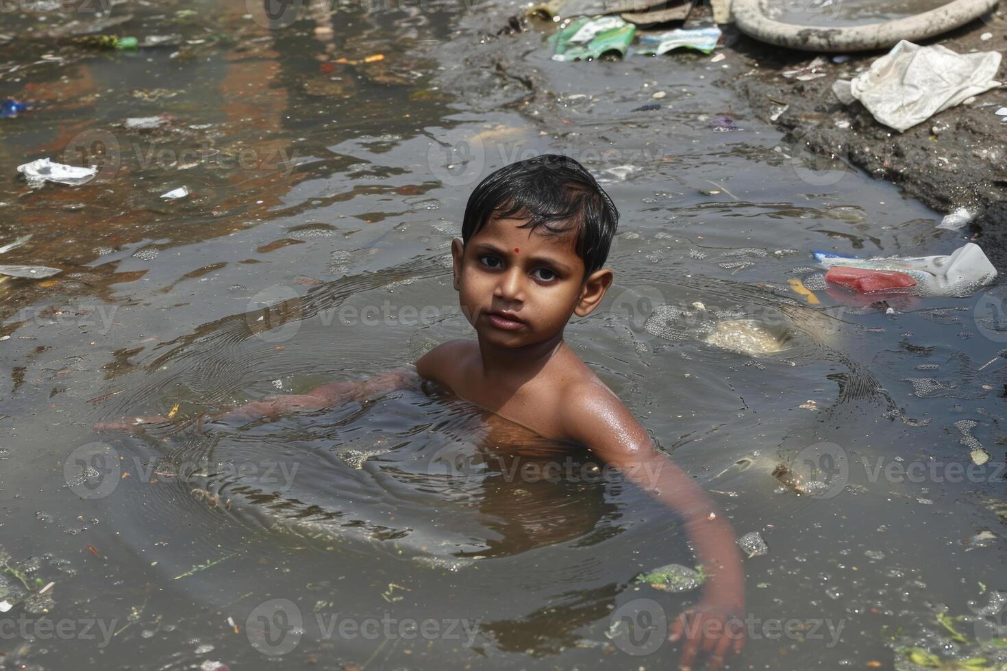 ai gegenereerd arm Indisch kinderen baden in de riolering water afvoer in de dorp foto