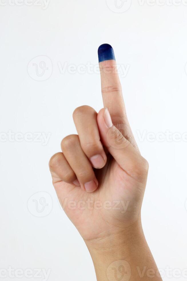 vrouw vinger hand- met blauw inkt foto