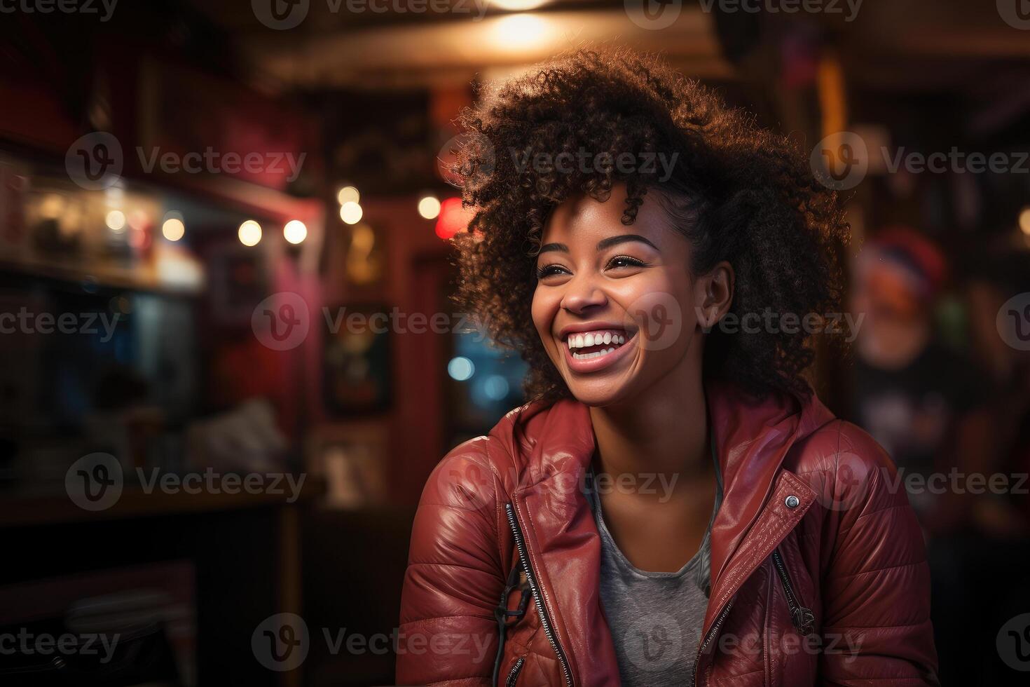 ai gegenereerd generatief ai illustratie van vrolijk Afrikaanse Amerikaans vrouw met afro haar- vervelend warm jasje uitgeven weekend avond in cafe en lachend foto