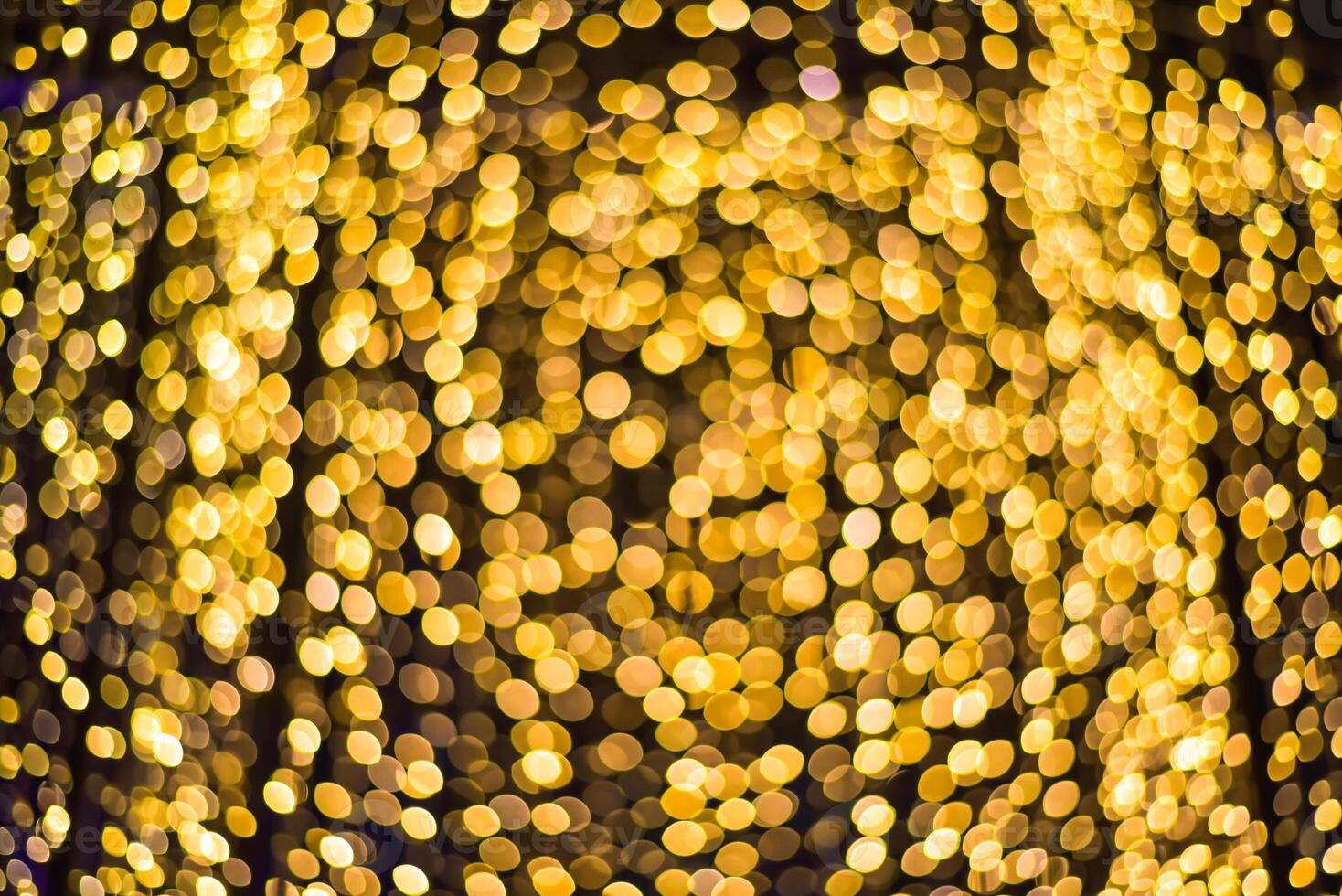 Kerstmis en gelukkig nieuw jaar Aan wazig bokeh foto