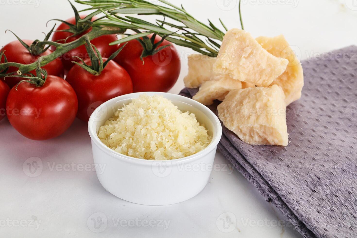 versnipperd Italiaans moeilijk Parmezaanse kaas kaas foto