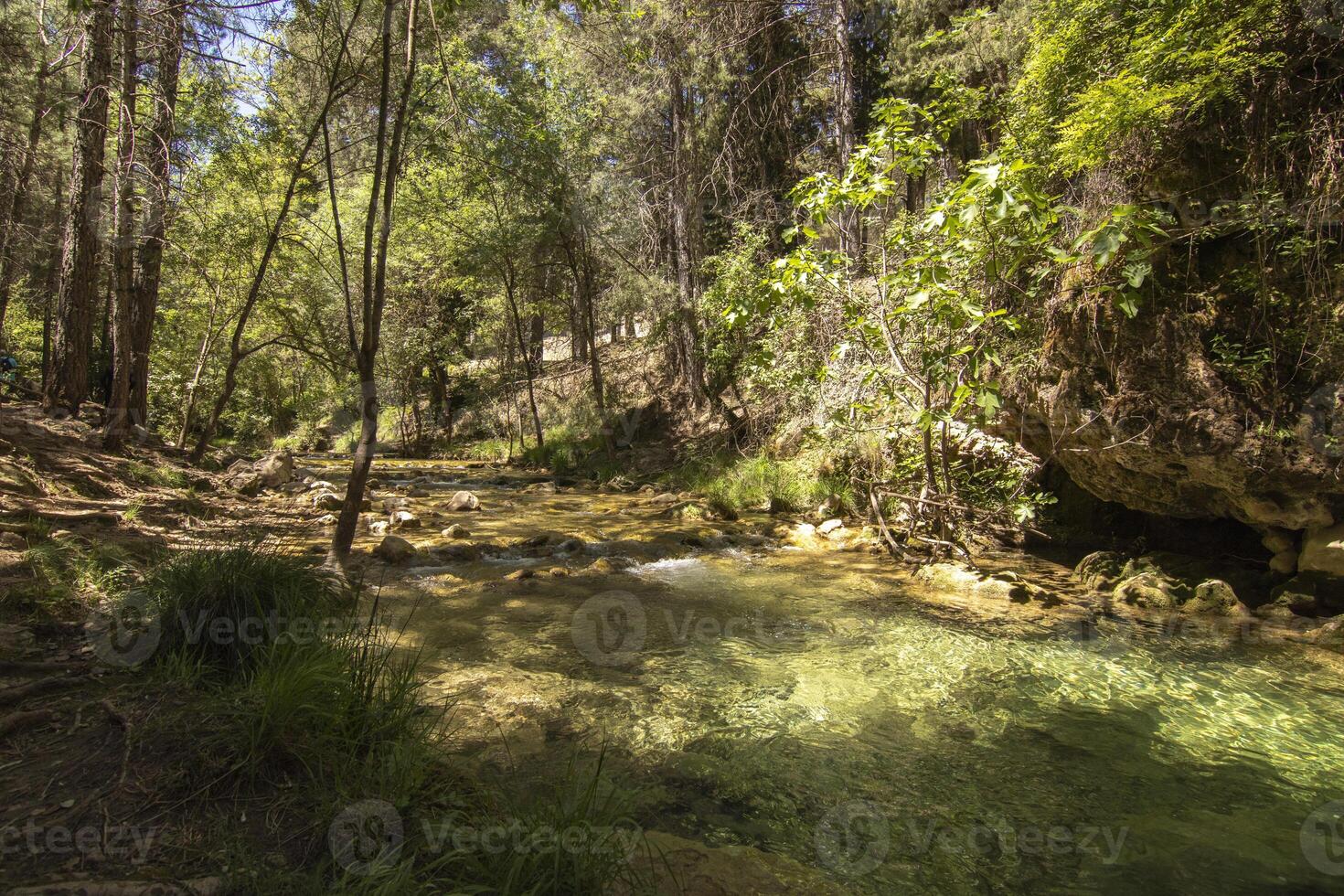 landschappen en trails van de mooi natuur van de Sierra de Cazola, Jaen, Spanje. natuur vakantie concept. foto