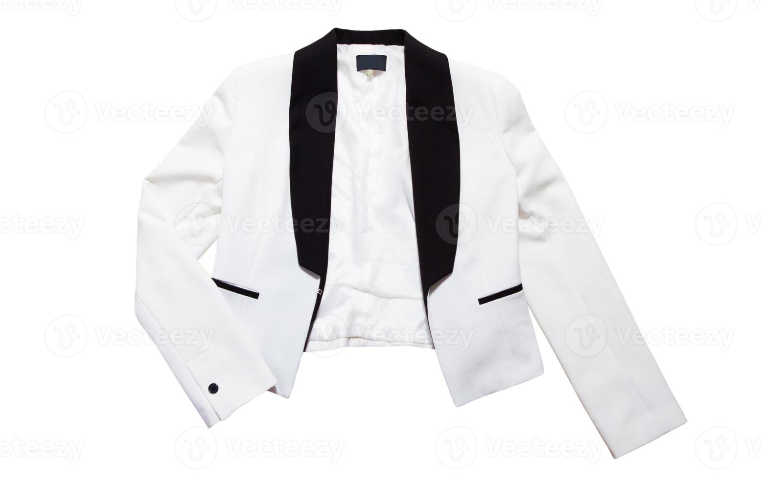 wit pak, witte jas, witte smoking geïsoleerd op een witte achtergrond close-up foto