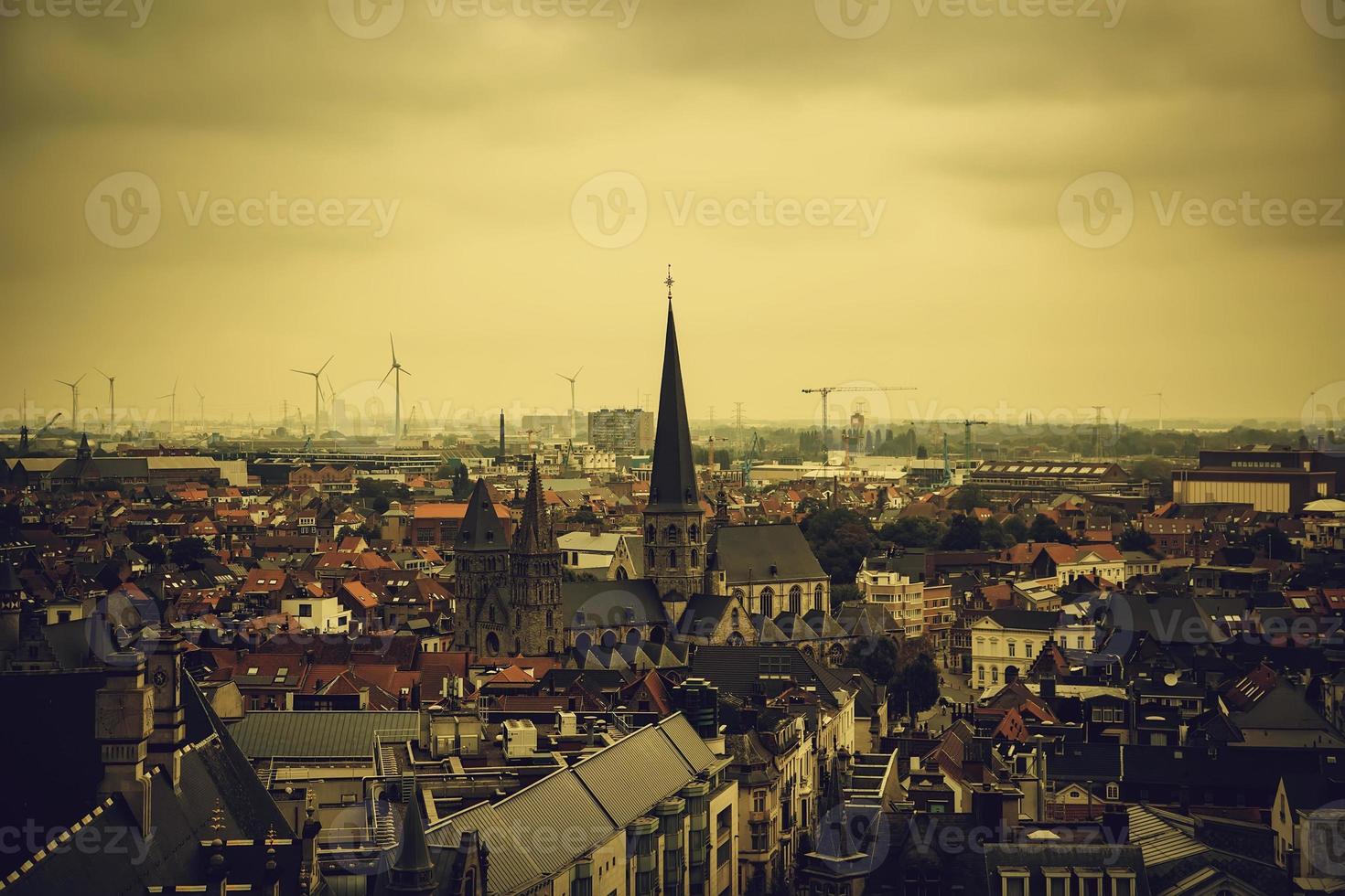 zicht op gent vanaf de hoogte foto