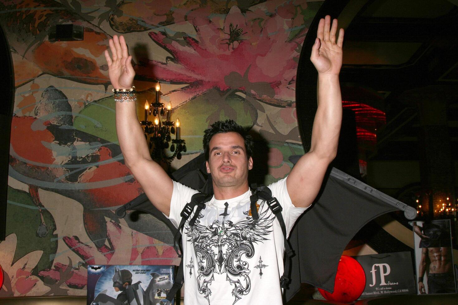 antonio sabato jr. vervelend een paar- van Speel Batman Vleugels van Mattel bevorderen de donker ridder film gbk mtv film prijzen schenken suites karmozijn opera los engelen, ca mei 31, 2008 foto